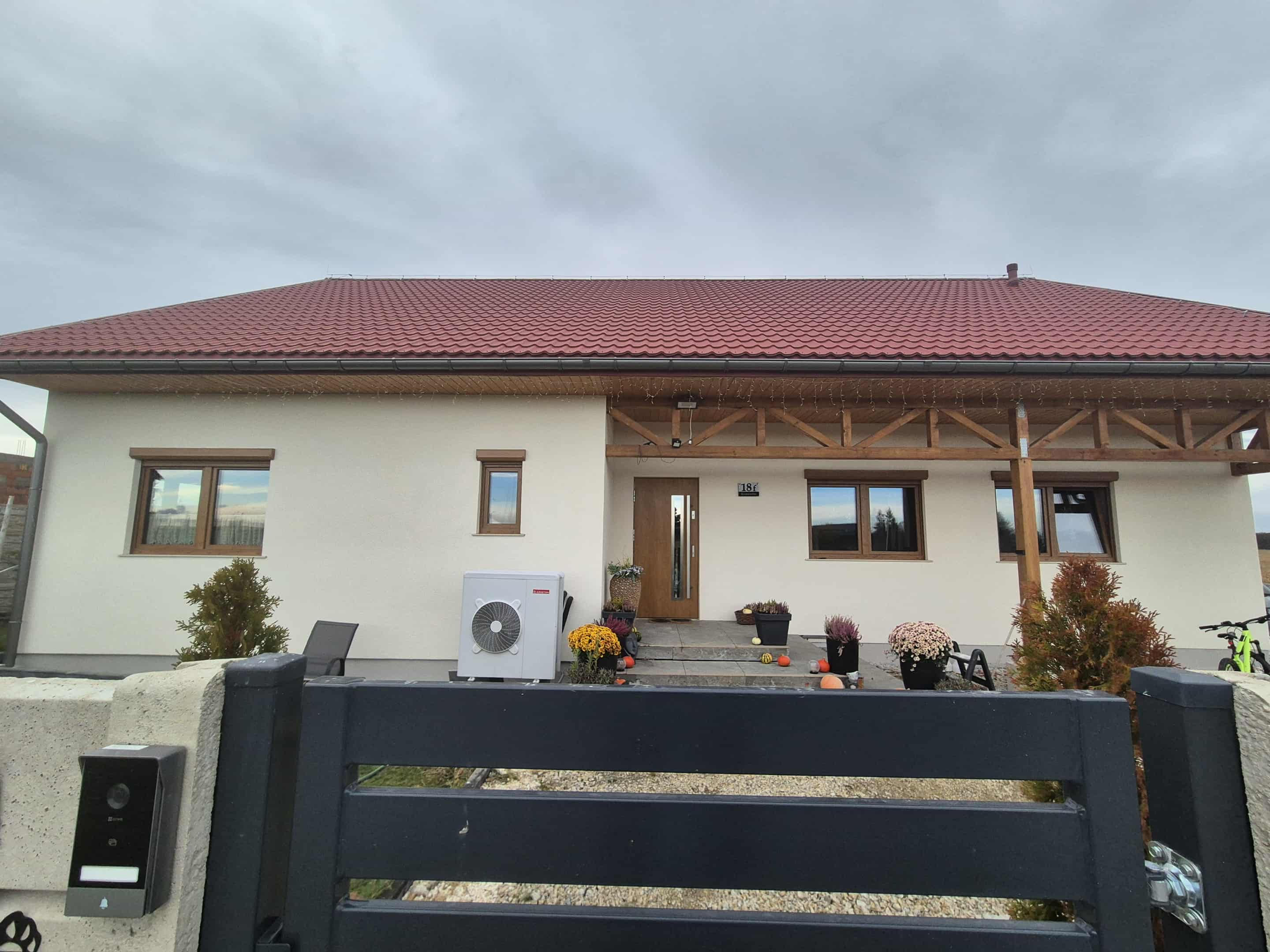 Tynkowanie domu typu stodoła