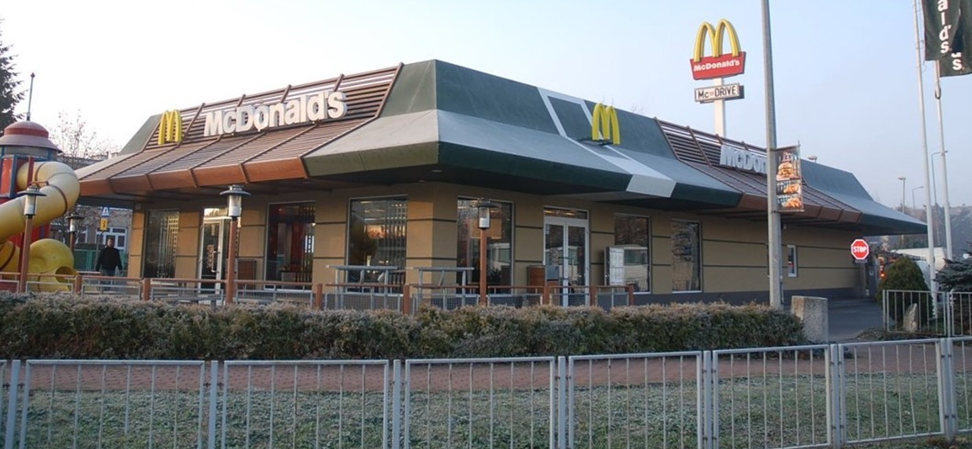 Elewacje kompleksowe — McDonald's Świdnica